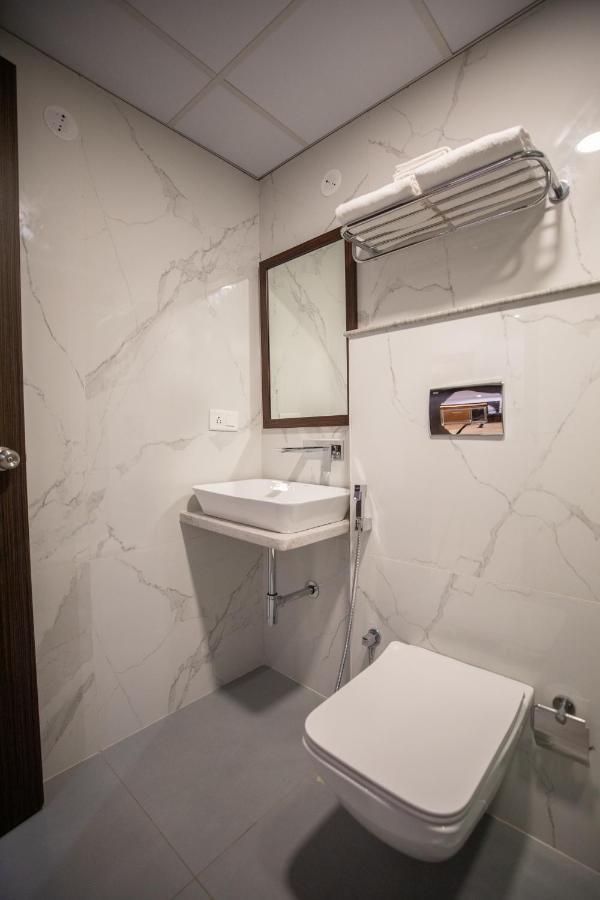 Hotel Silver Cle Hajdarabad Zewnętrze zdjęcie