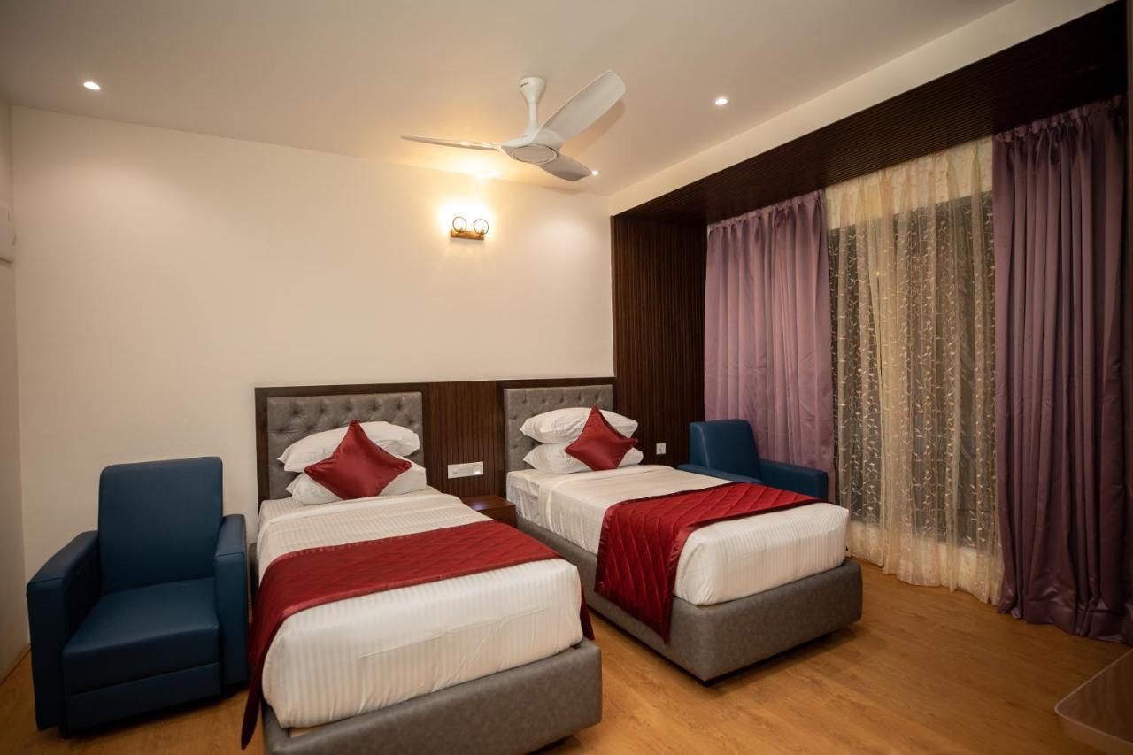 Hotel Silver Cle Hajdarabad Zewnętrze zdjęcie
