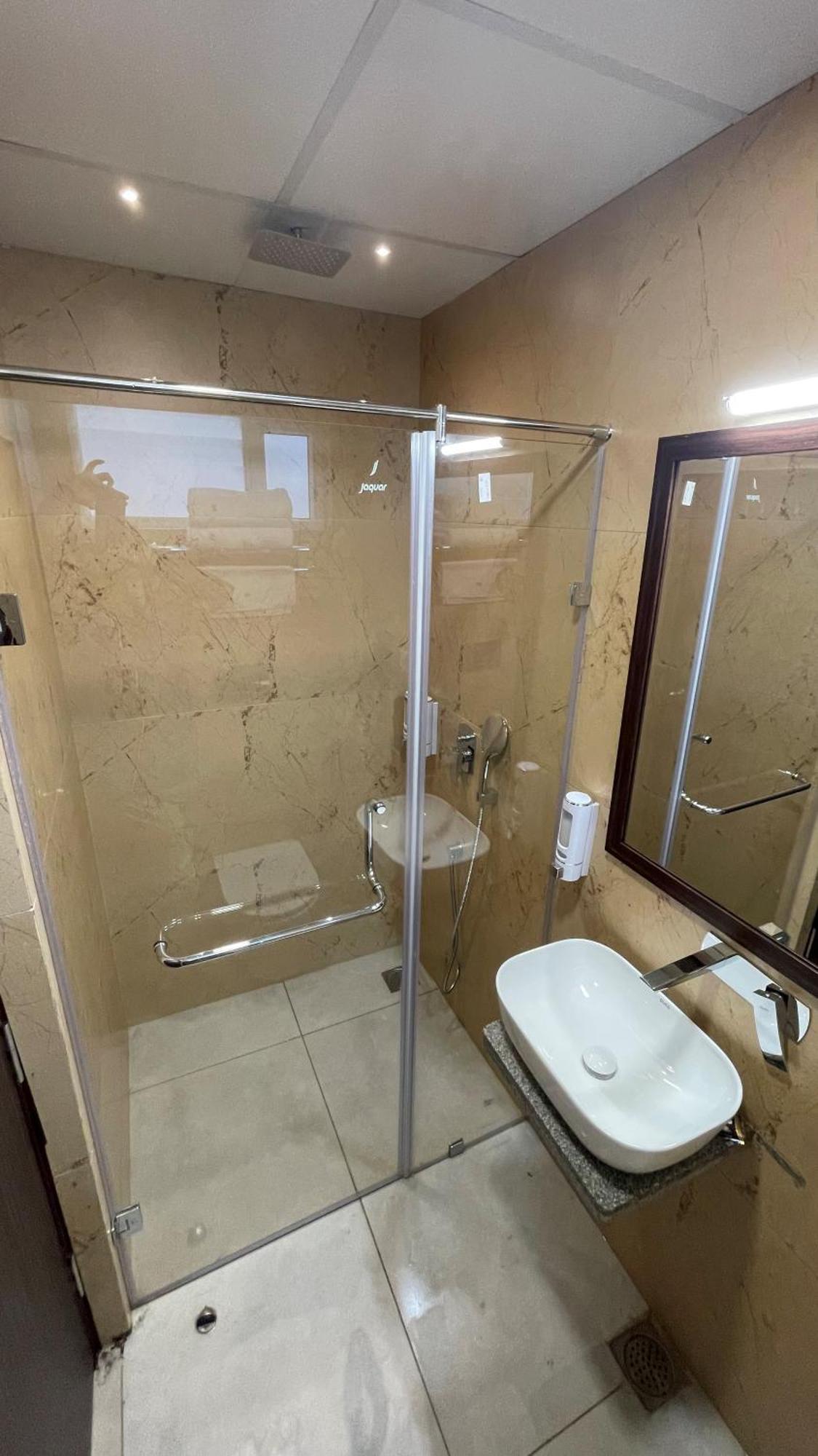 Hotel Silver Cle Hajdarabad Zewnętrze zdjęcie