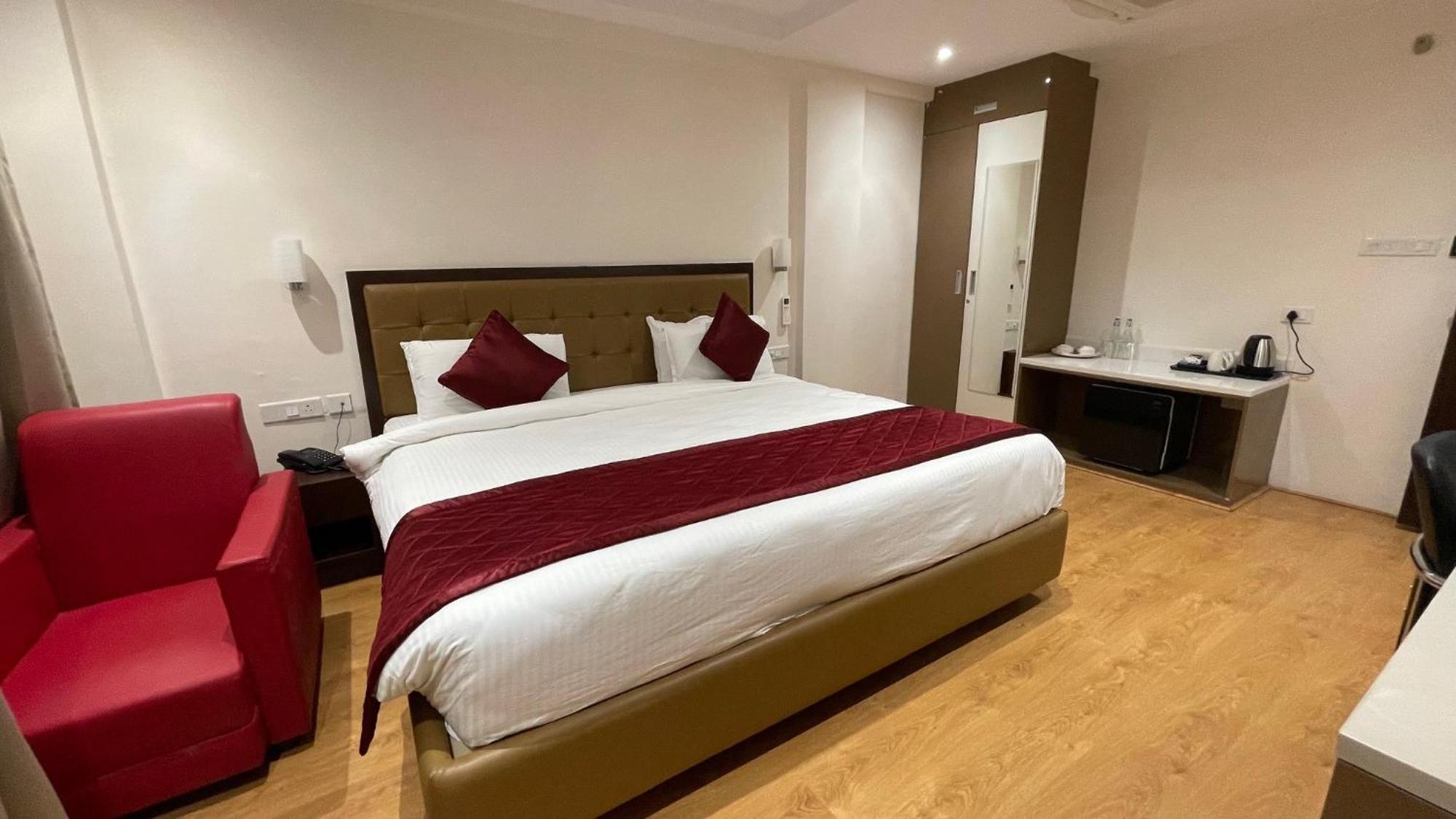 Hotel Silver Cle Hajdarabad Zewnętrze zdjęcie